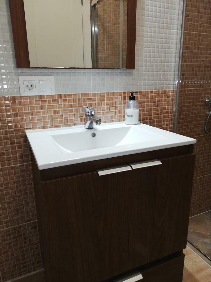 Апартаменты Apartamento Calzada II Сантьяго-де-Компостела Экстерьер фото